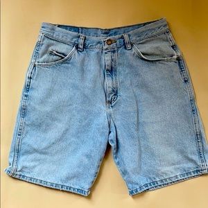 Vintage Wrangler High Rise Light Wash Jean Shorts
